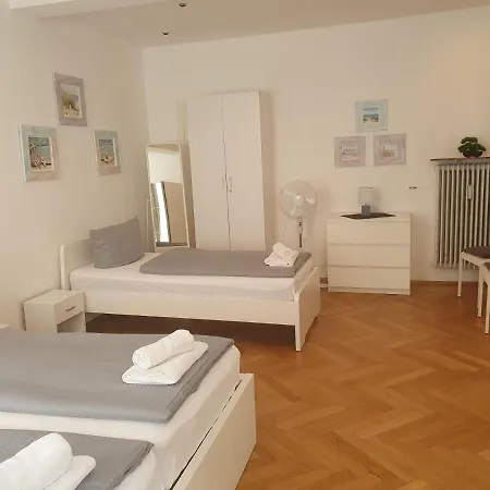 Apartment-Mit-1-Schlafzimmer Апартаменты *